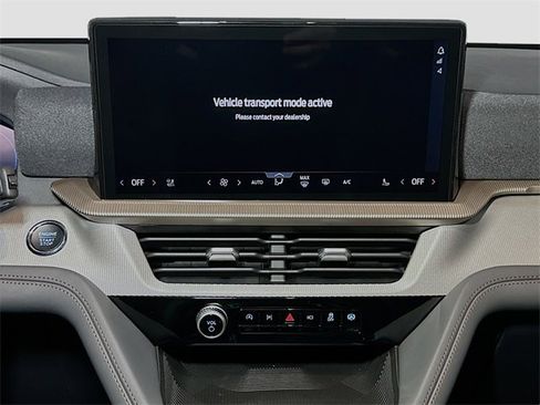 New 2026 Ford Explorer Active w/ Active Comfort Package image 8