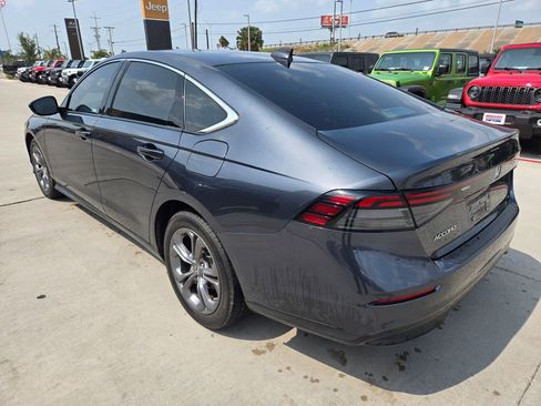 Used 2024 Honda Accord EX image 5