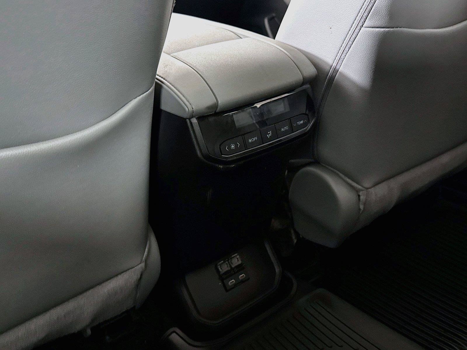 Certified 2026 Toyota Highlander XLE AWD/4WD image 34