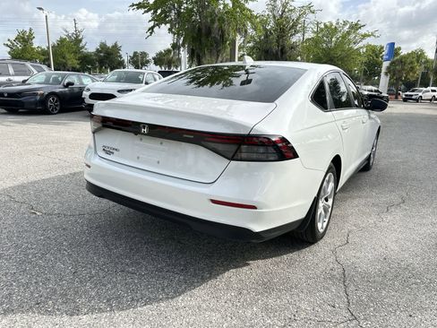 Used 2025 Honda Accord LX image 6
