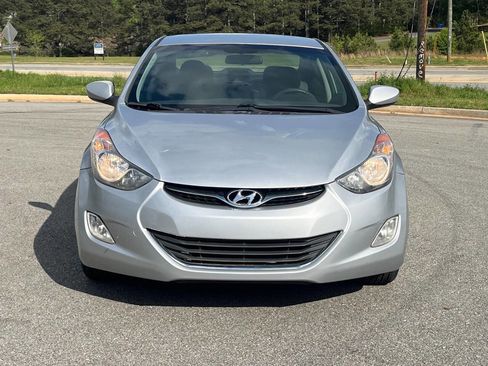 Used 2012 Hyundai Elantra GLS w/ Preferred Pkg 3 FWD image 5