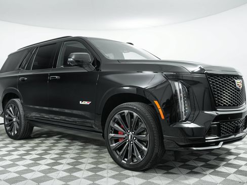 Used 2025 Cadillac Escalade V w/ LPO, Floor Liner Package AWD/4WD image 94