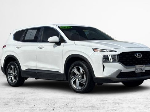 Used 2023 Hyundai Santa Fe SE FWD image 2