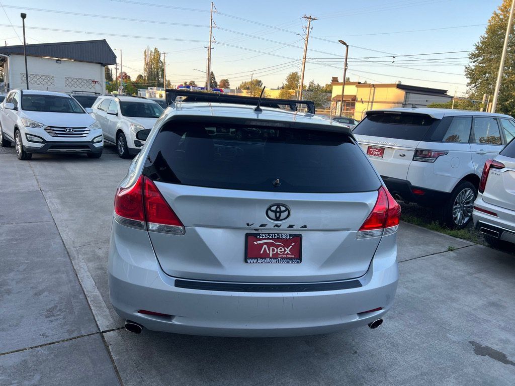 Used 2011 Toyota Venza AWD w/ Comfort Pkg image 6