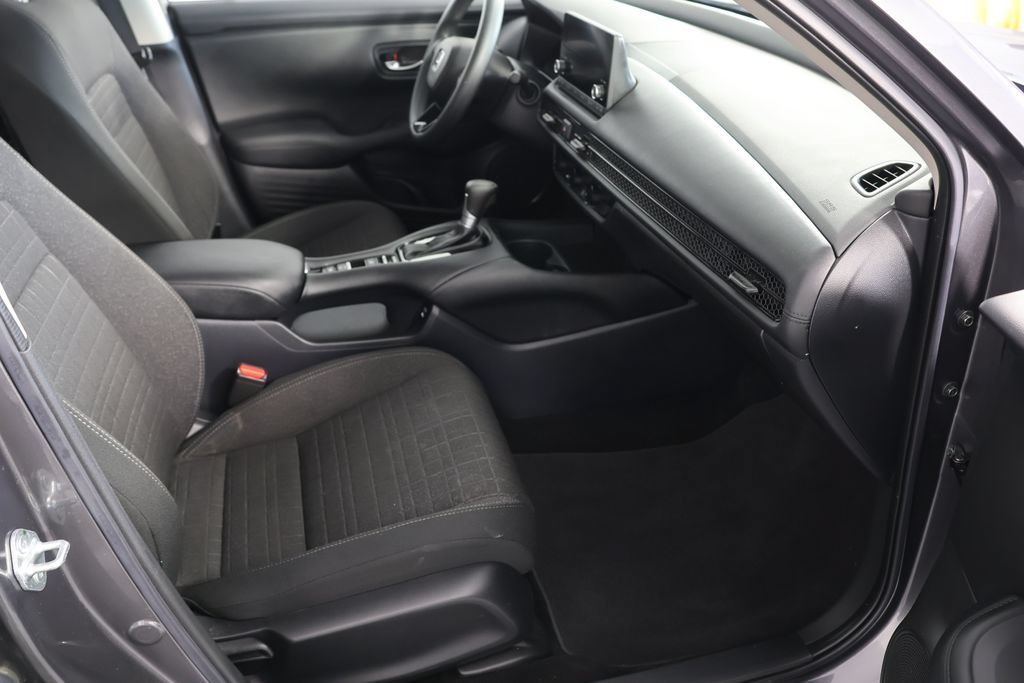 Used 2025 Honda HR-V LX image 21