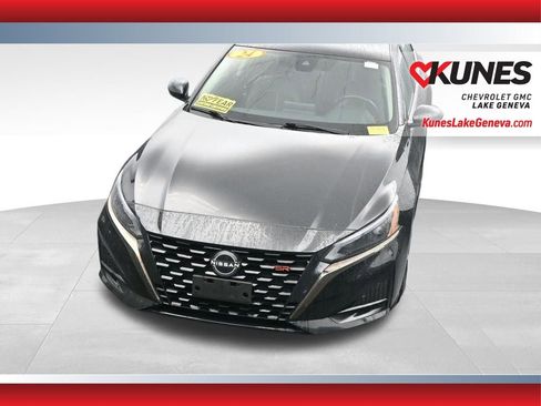 Used 2024 Nissan Altima 2.5 SR image 33