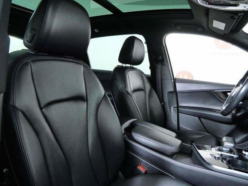 Used 2019 Audi Q7 3.0T Premium Plus AWD/4WD image 12