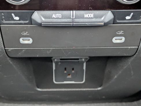 Used 2024 Chevrolet Tahoe High Country w/ Premium Package 2 image 11