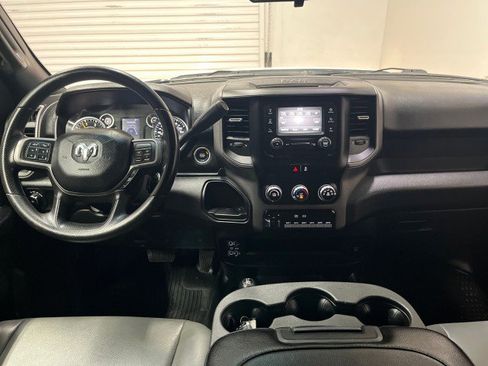 Used 2022 RAM 3500 Tradesman w/ Chrome Appearance Group AWD/4WD image 15