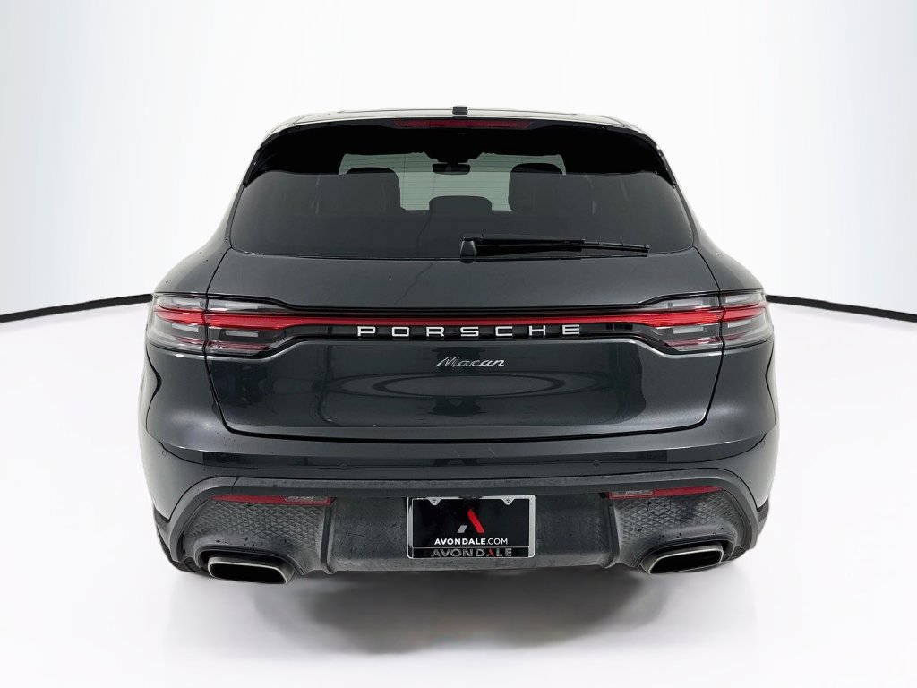 Certified 2026 Porsche Macan AWD/4WD image 10