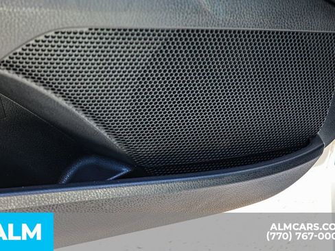 Used 2025 Toyota Camry SE image 50