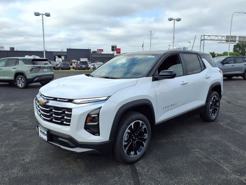 New 2026 Chevrolet Equinox LT FWD image 8