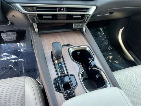 Certified 2025 Lexus RX 350 Premium Plus w/ Accessory Package (Z1) FWD image 32