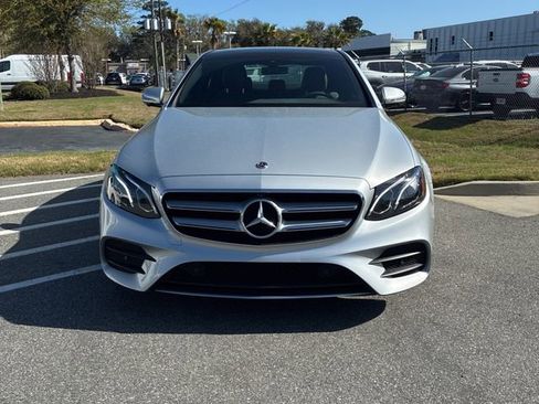 Used 2019 Mercedes-Benz E 300 E 300 image 3