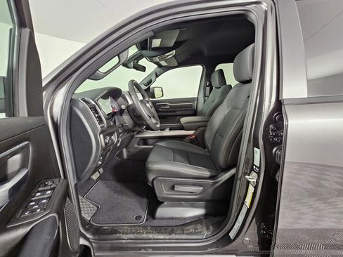 New 2026 RAM 1500 Big Horn w/ Sport Appearance Package AWD/4WD image 18