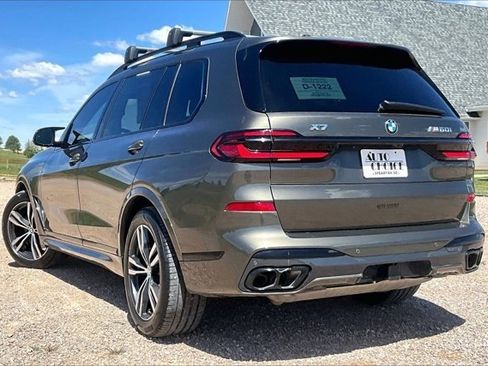 Used 2025 BMW X7 M60i AWD/4WD image 4
