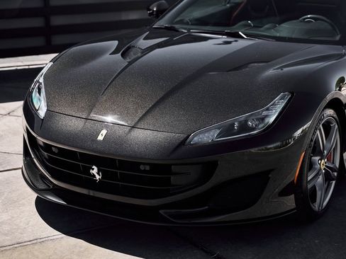 Used 2020 Ferrari Portofino RWD image 7