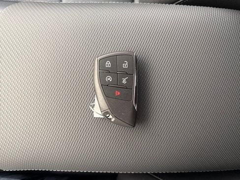 New 2026 Chevrolet Equinox LT w/ Convenience Package II image 34