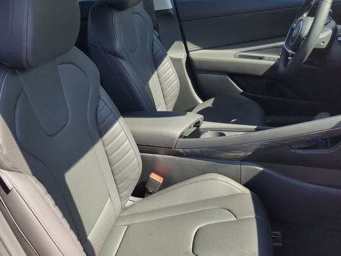 New 2026 Hyundai Elantra Limited FWD image 23