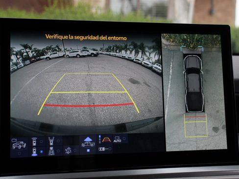 Used 2024 Toyota Tacoma TRD Sport image 31