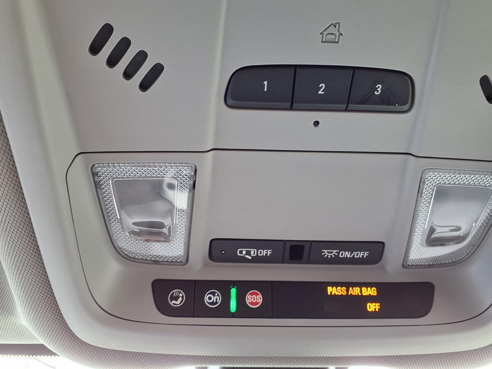 Used 2019 GMC Terrain SLT w/ Preferred Package FWD image 16