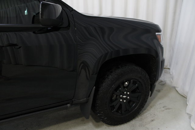 Used 2018 Chevrolet Colorado Z71 w/ Z71 Midnight Edition AWD/4WD image 36