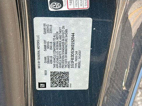 Used 2019 Chevrolet Camaro LT image 30