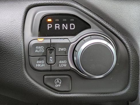 New 2026 RAM 1500 Big Horn w/ Night Edition AWD/4WD image 15