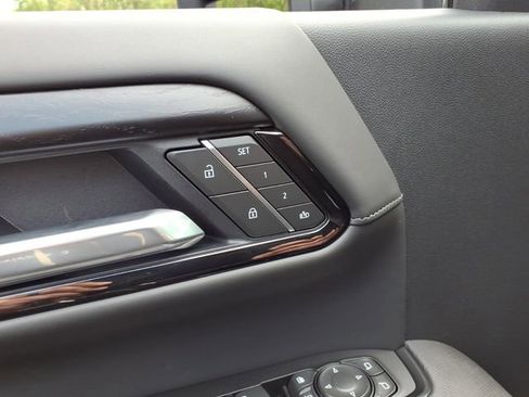 New 2026 GMC Sierra 2500 AT4X AWD/4WD image 19