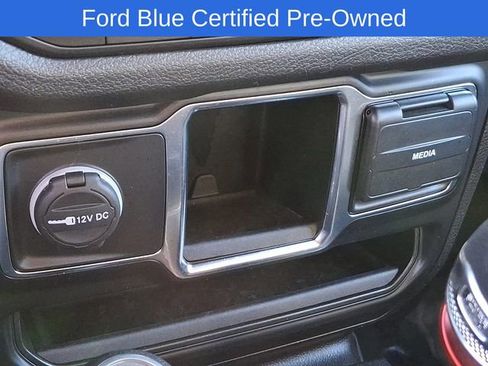 Used 2024 Jeep Wrangler Sport image 26