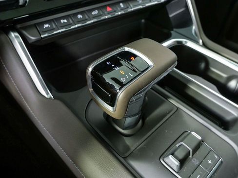 New 2026 GMC Sierra 1500 Denali AWD/4WD image 18