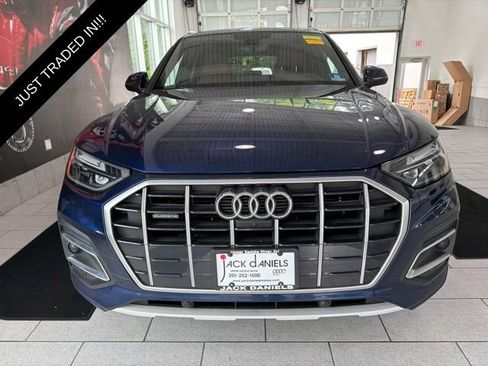 Used 2021 Audi Q5 2.0T Premium Plus w/ Premium Plus Package AWD/4WD image 7