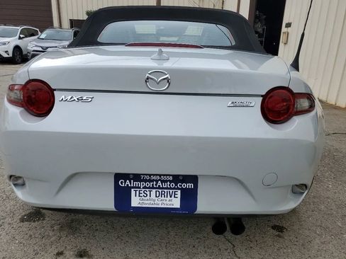 Used 2016 MAZDA MX-5 Miata Grand Touring image 9