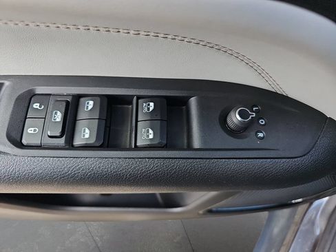 Used 2023 Jeep Compass Limited AWD/4WD image 26