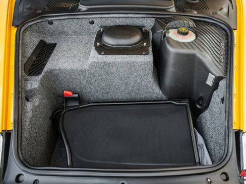 Used 2000 Porsche 911 Carrera 4 image 68