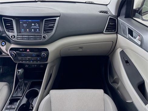 Used 2018 Hyundai Tucson Value image 37