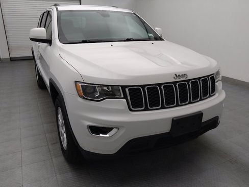 Used 2020 Jeep Grand Cherokee Laredo image 14