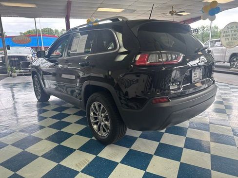 Used 2019 Jeep Cherokee Latitude Plus image 5