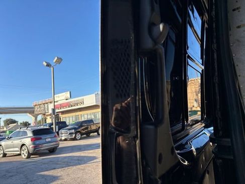 Used 2013 Mercedes-Benz Sprinter 2500 image 20