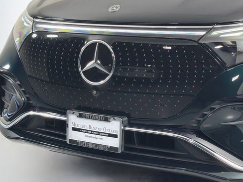Used 2023 Mercedes-Benz EQS 580 4MATIC SUV image 14