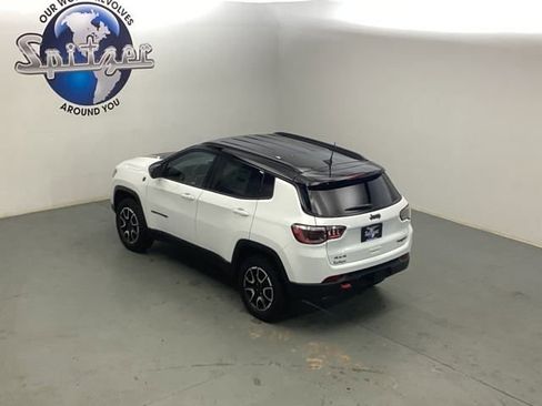 New 2025 Jeep Compass Trailhawk w/ Trailhawk Convenience Group image 14