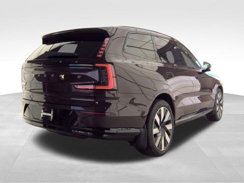 Used 2025 Volvo EX90 Ultra AWD/4WD image 7