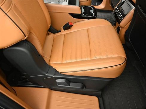 Certified 2022 Lincoln Aviator Black Label Grand Touring image 28