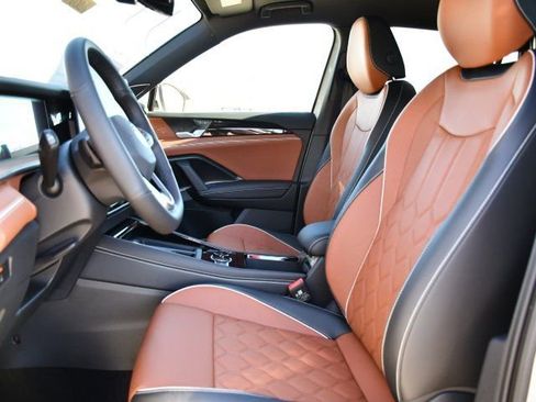 New 2026 Volkswagen Tiguan SEL R-Line image 13