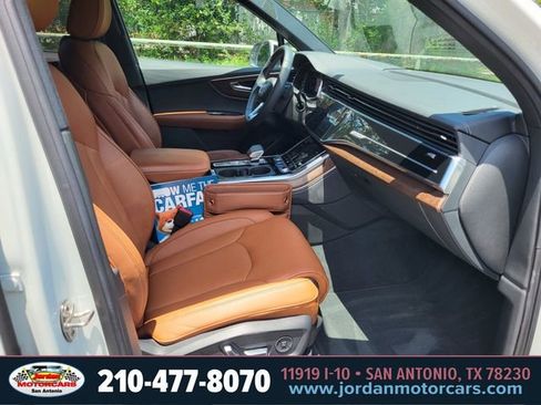 Used 2025 Audi Q7 3.0T Prestige w/ Prestige Package AWD/4WD image 11