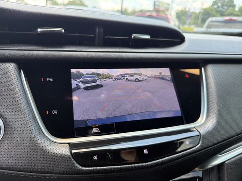 Used 2021 Cadillac XT5 Luxury FWD image 25