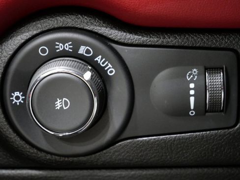 Used 2022 Dodge Durango R/T w/ Blacktop Package image 15