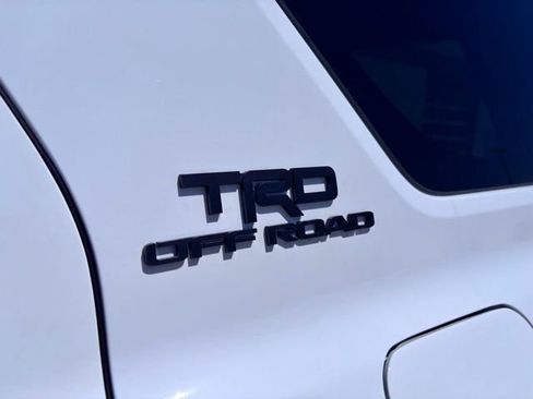 Used 2026 Toyota 4Runner TRD Off-Road Premium AWD/4WD image 8