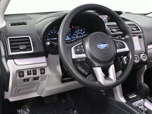 Used 2018 Subaru Forester 2.5i Premium AWD/4WD image 10