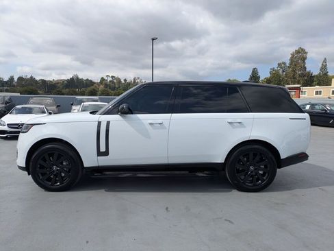 Certified 2025 Land Rover Range Rover Long Wheelbase SE AWD/4WD image 9